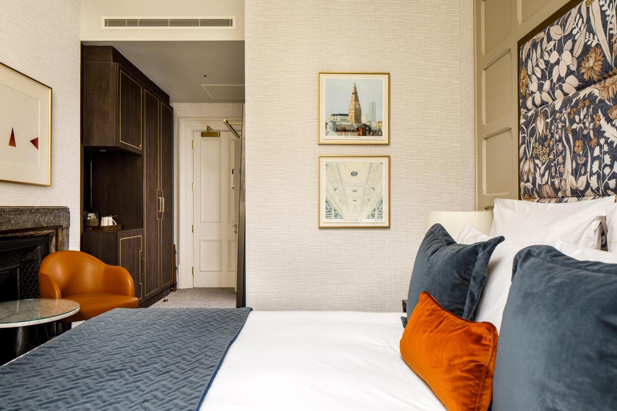 The Municipal Hotel Liverpool - Mgallery Екстериор снимка A bedroom at the hotel